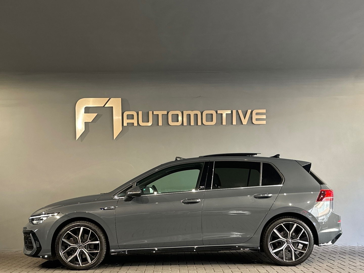 Volkswagen Golf 8.5 1.5 eTSI Life Edition Pano|Key|HuD|Memory