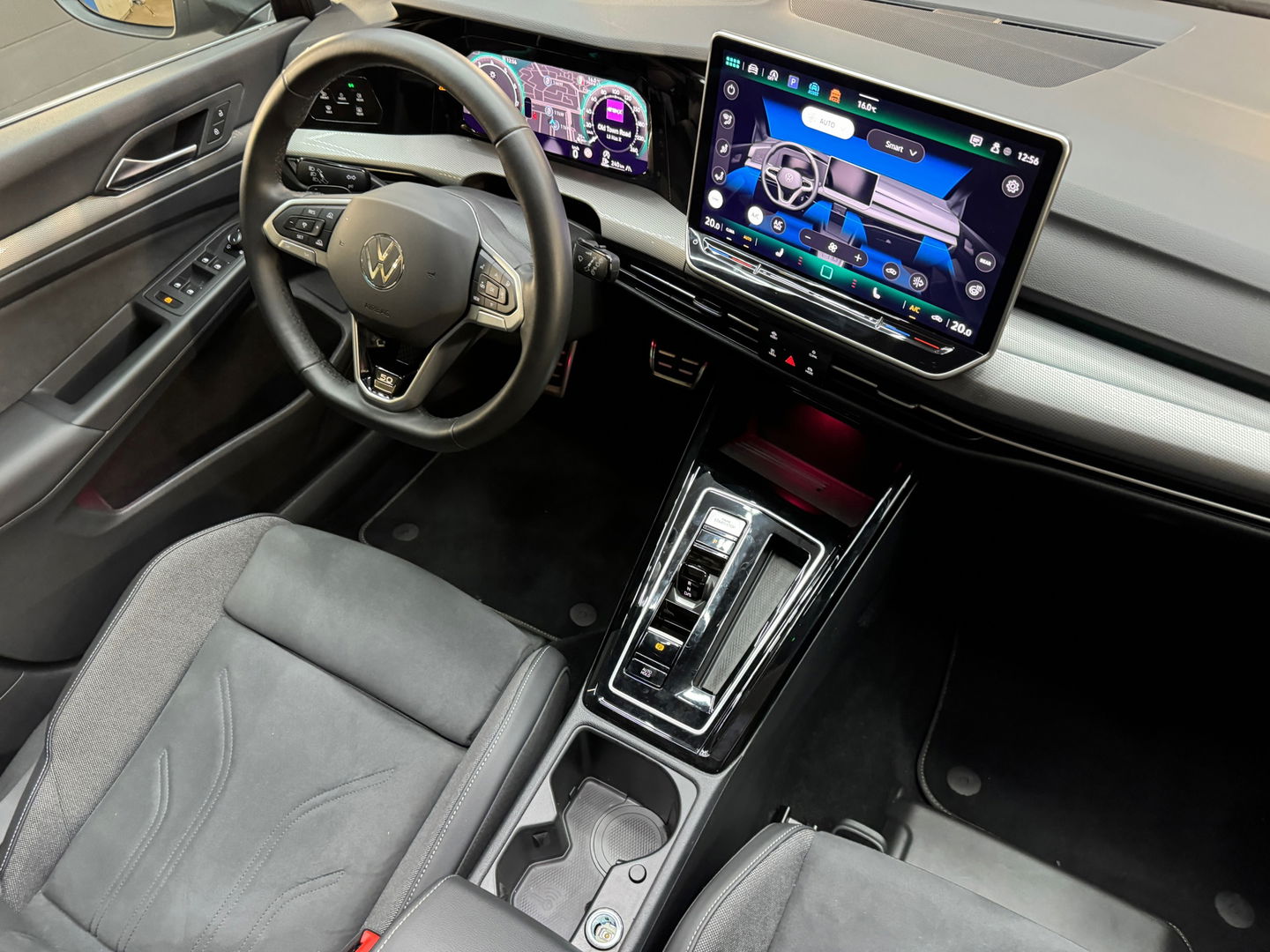 Volkswagen Golf 8.5 1.5 eTSI Life Edition Pano|Key|HuD|Memory