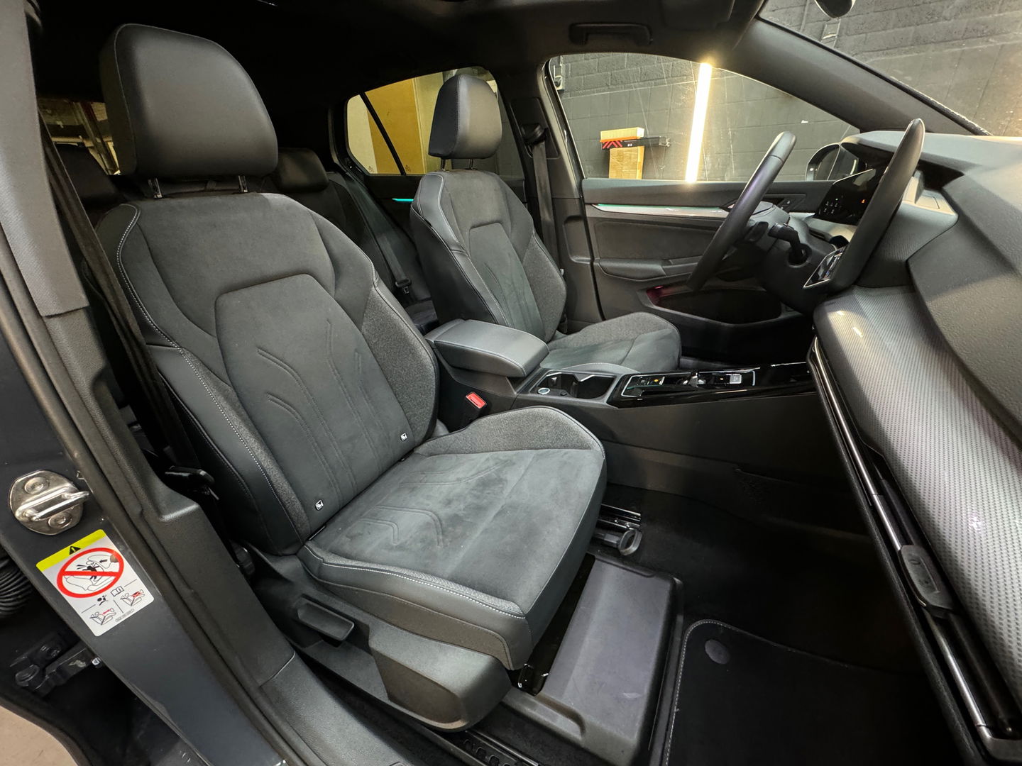 Volkswagen Golf 8.5 1.5 eTSI Life Edition Pano|Key|HuD|Memory