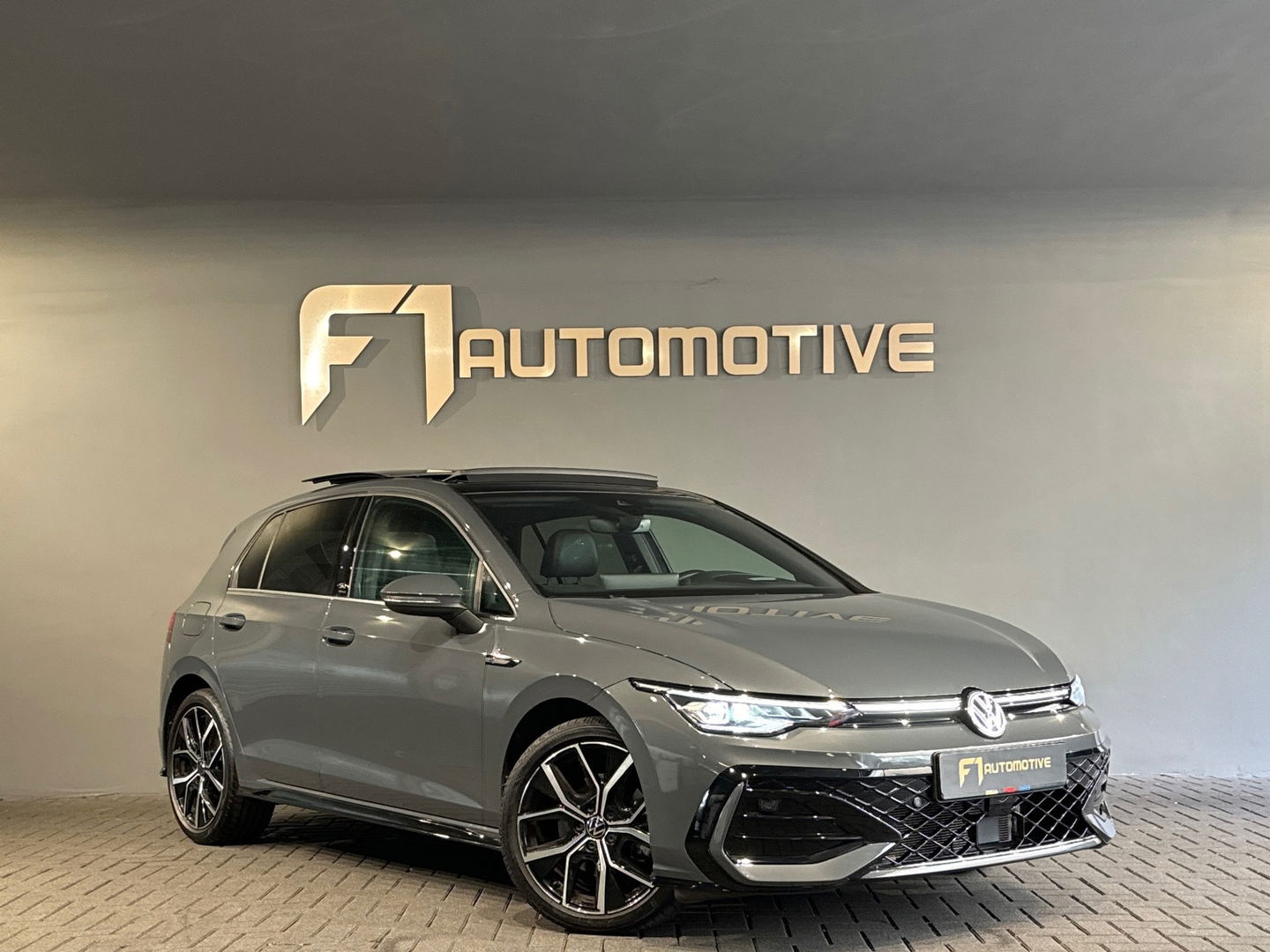 Volkswagen Golf 8.5 1.5 eTSI Life Edition Pano|Key|HuD|Memory