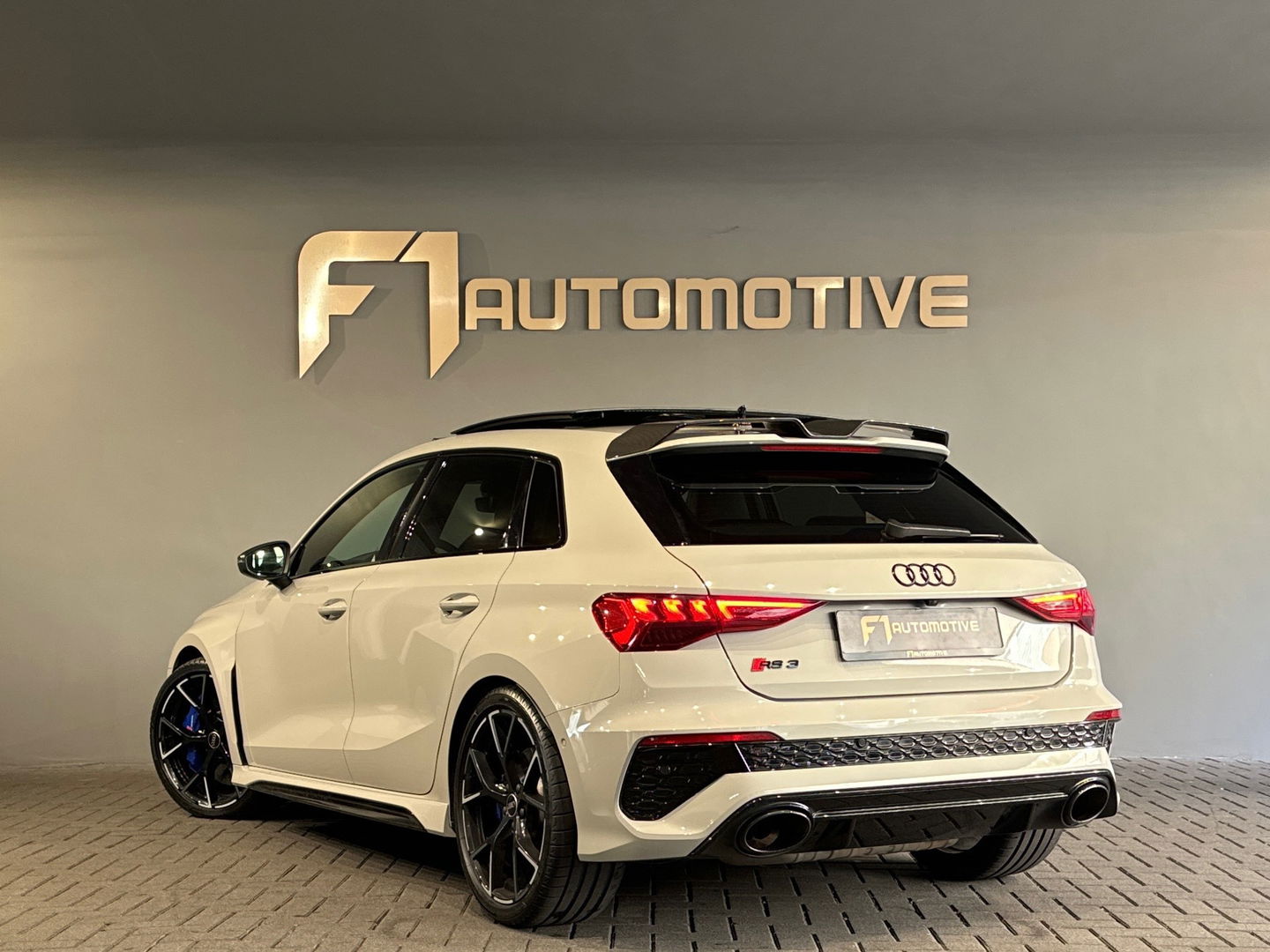 Audi RS3 Sportback 2.5 TFSI quattro Pano|Ceramic|HuD|B&O|VOL