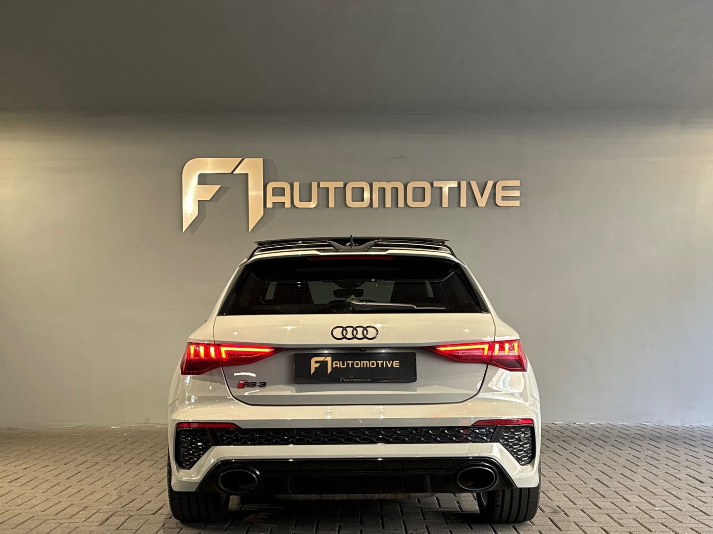 Audi RS3 Sportback 2.5 TFSI quattro Pano|Ceramic|HuD|B&O|VOL