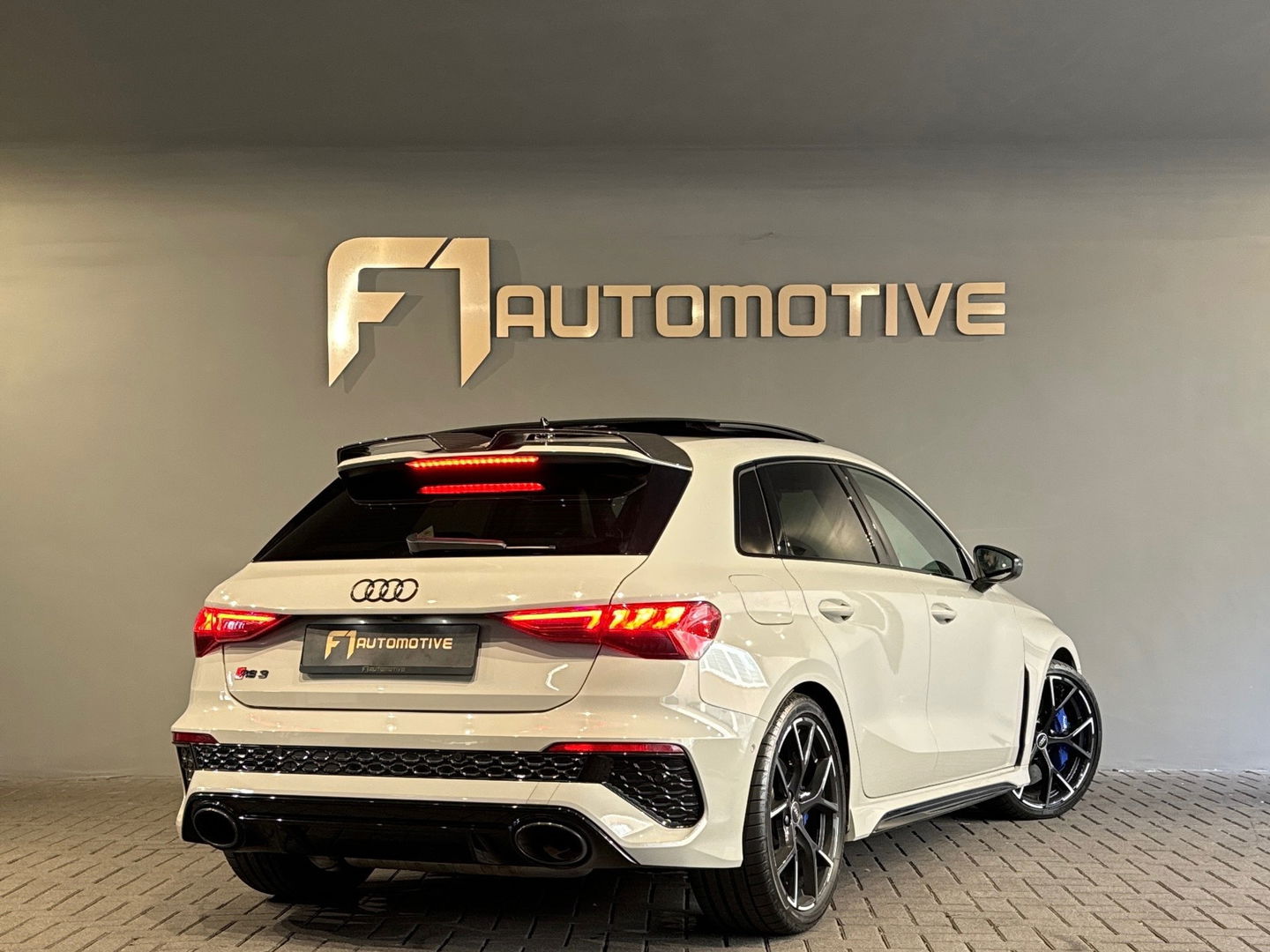 Audi RS3 Sportback 2.5 TFSI quattro Pano|Ceramic|HuD|B&O|VOL