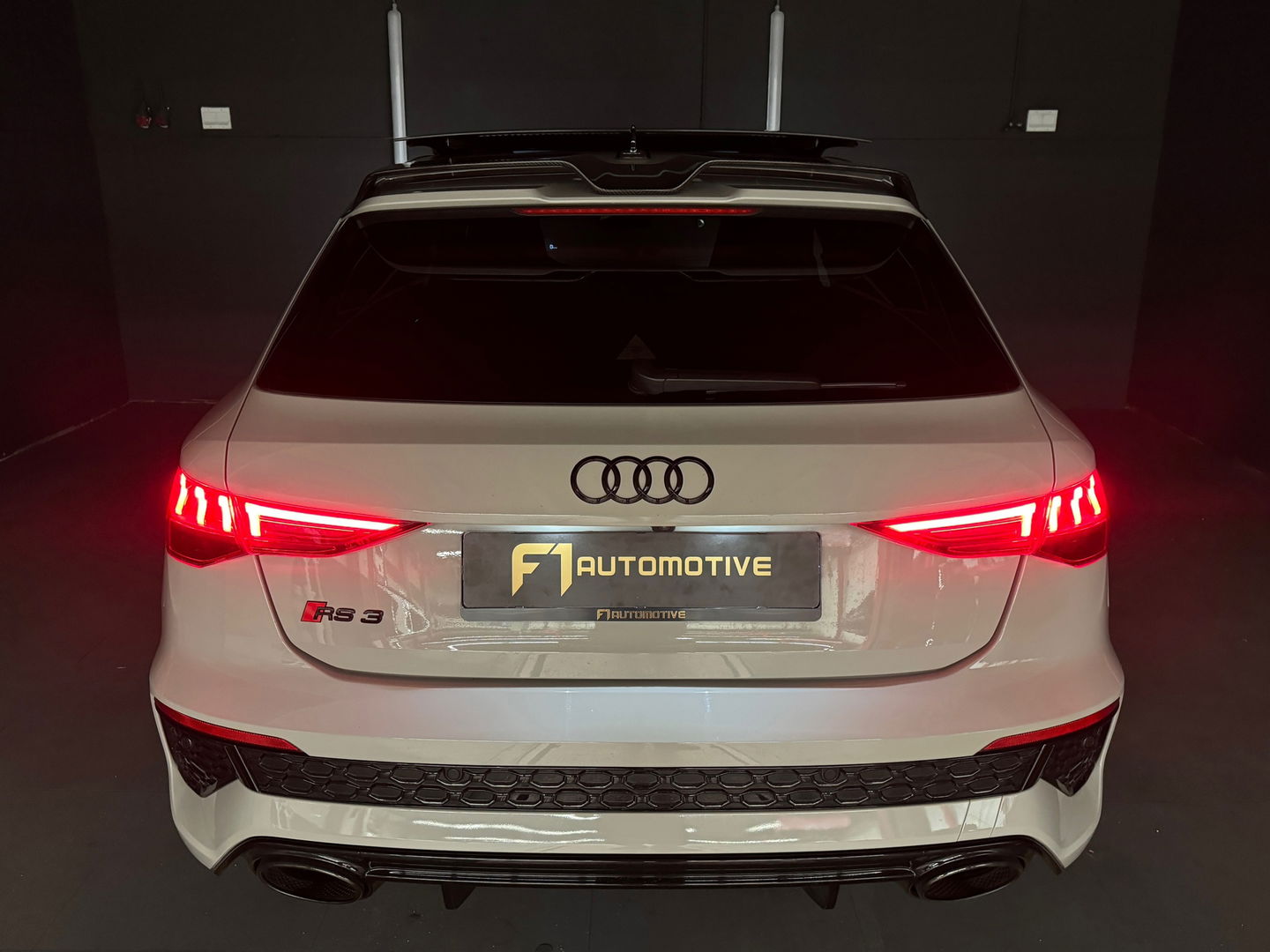 Audi RS3 Sportback 2.5 TFSI quattro Pano|Ceramic|HuD|B&O|VOL