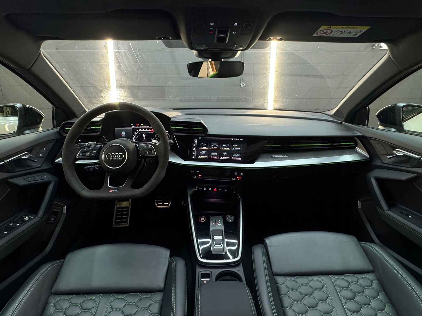 Audi RS3 Sportback 2.5 TFSI quattro Pano|Ceramic|HuD|B&O|VOL