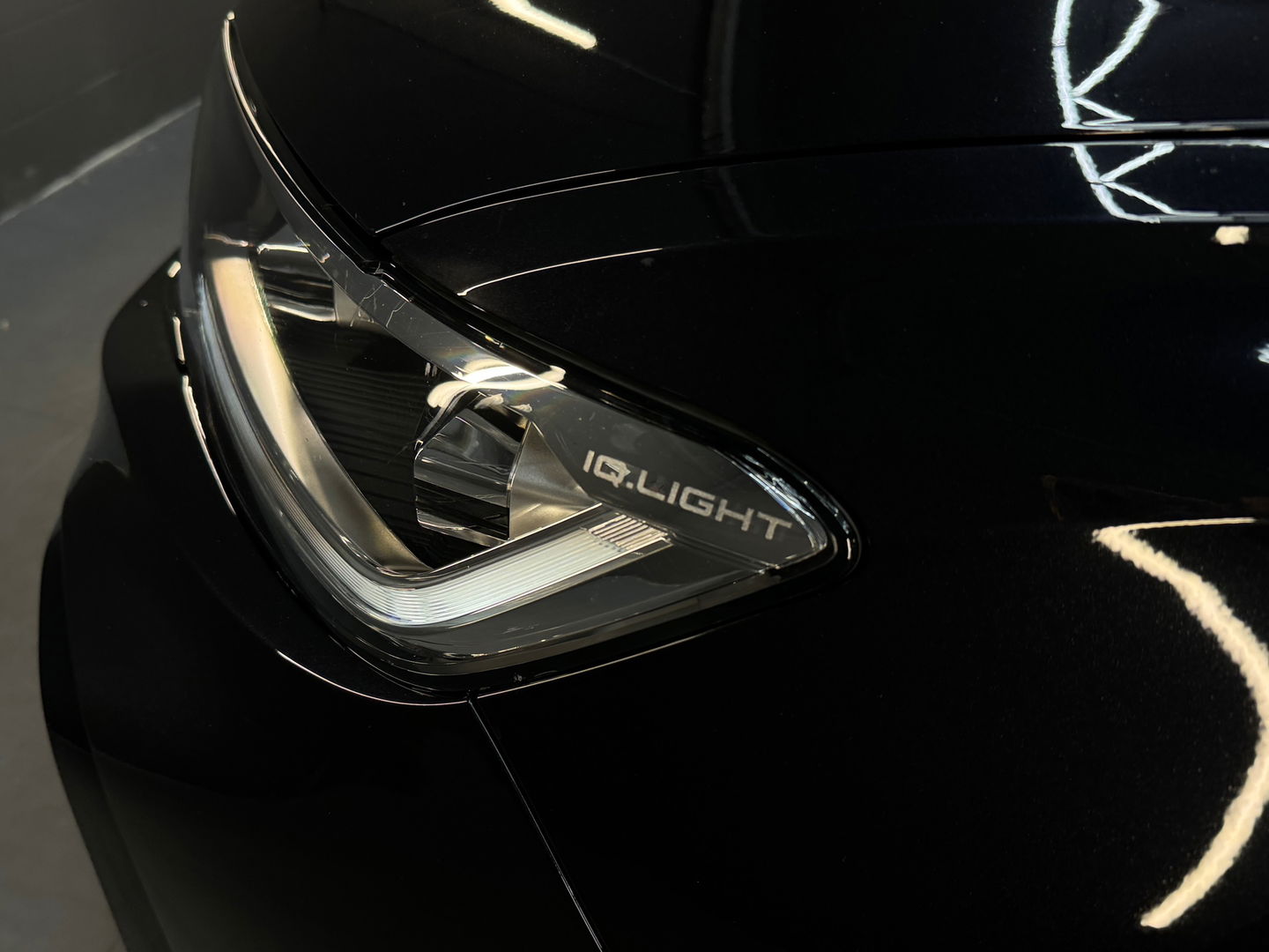 Volkswagen T-Roc 1.5 TSI R-Line Pano|IQ|Keyless|Massage|Camera