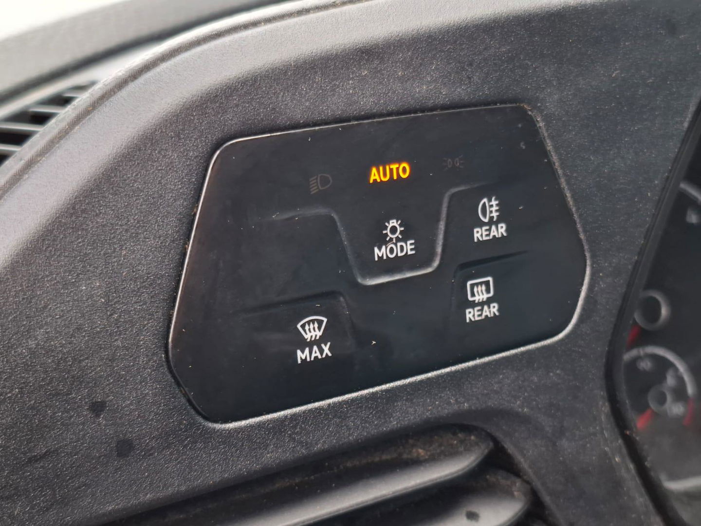 Volkswagen Caddy Cargo 2.0 TDI Comfort AIRCO / CRUISE CONTROLE / IMPERIAL / EURO 6 / CARPLAY