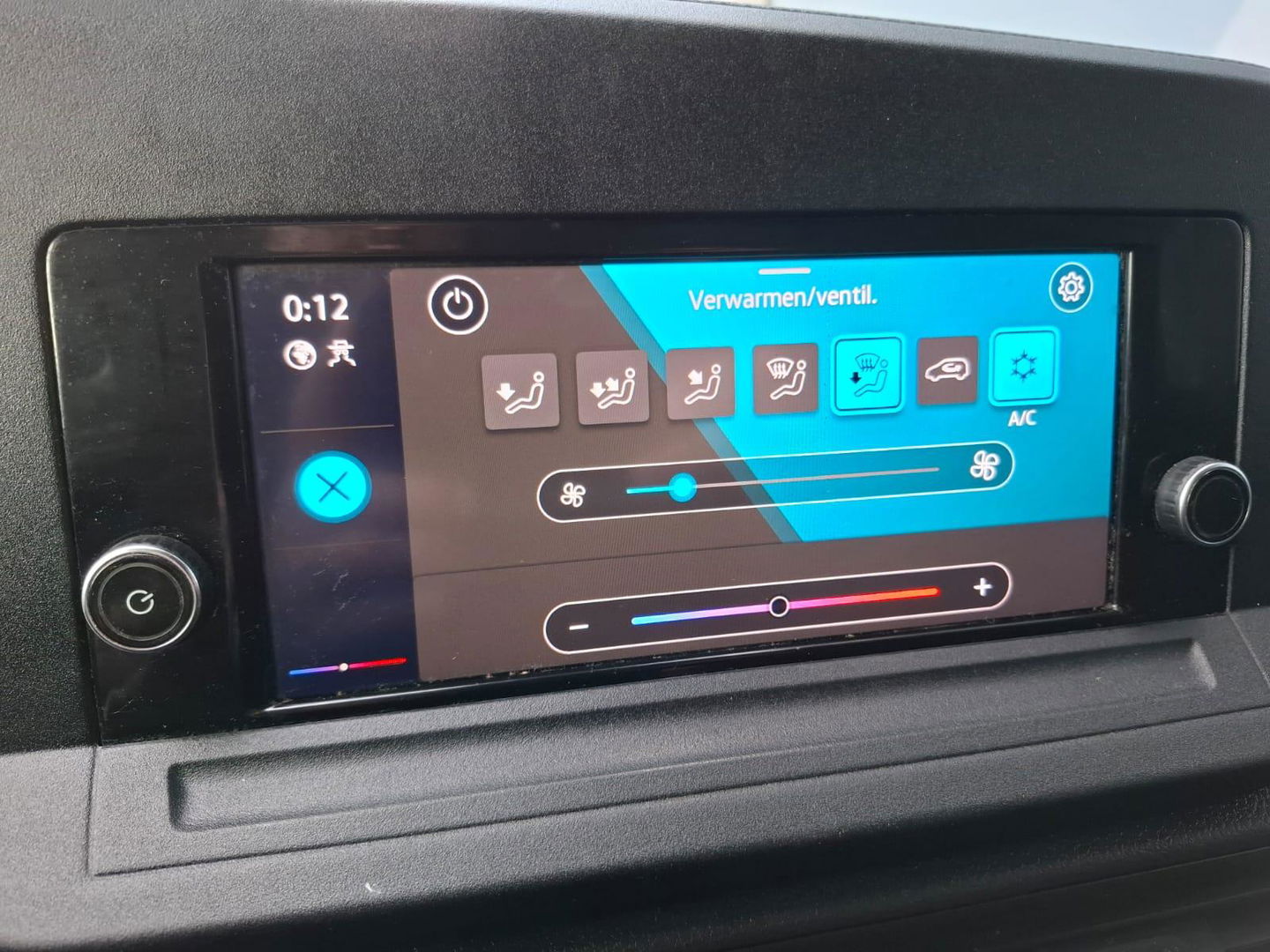 Volkswagen Caddy Cargo 2.0 TDI Comfort AIRCO / CRUISE CONTROLE / IMPERIAL / EURO 6 / CARPLAY