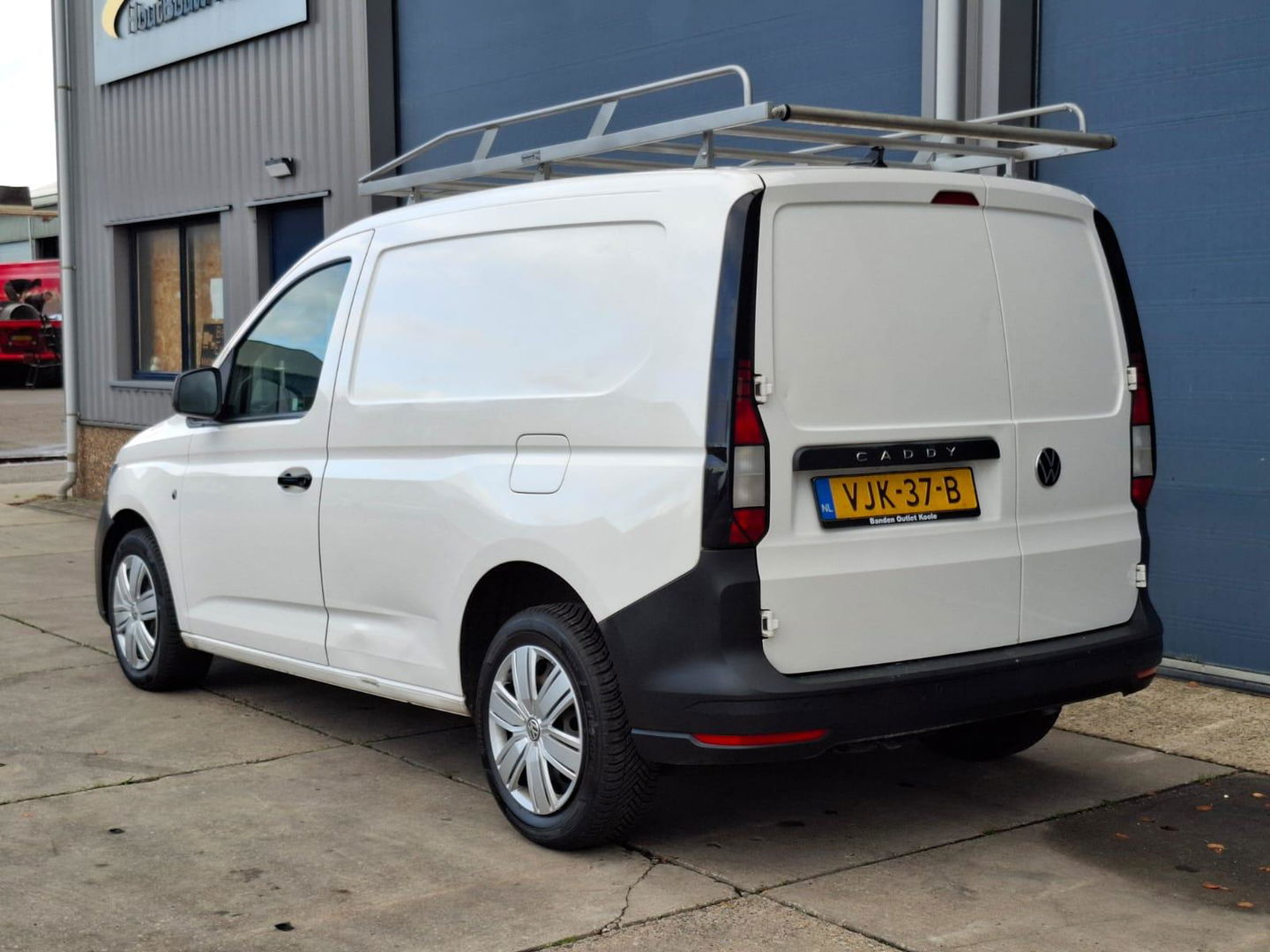 Volkswagen Caddy Cargo 2.0 TDI Comfort AIRCO / CRUISE CONTROLE / IMPERIAL / EURO 6 / CARPLAY
