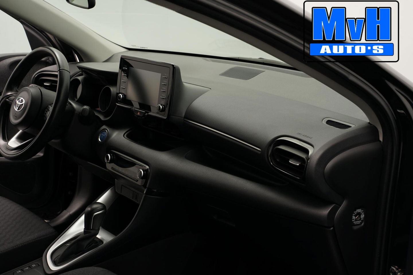 Toyota Yaris 1.5 Hybrid Business Plus|CAMERA|LED|CARPLAY|ACC