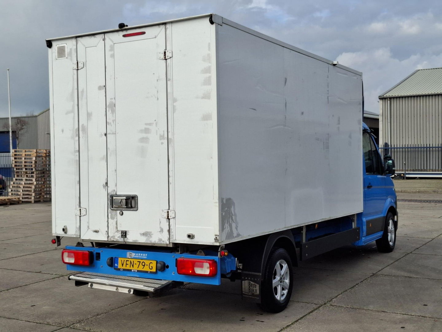 Volkswagen Crafter 35 2.0 TDI L4H3 BAKWAGEN MET DEUREN / EURO 6 / N.A.P / DEALER ONDERHOUDEN