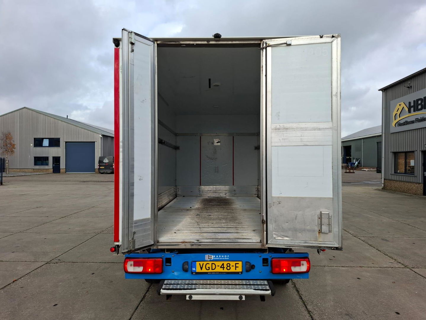 Volkswagen Crafter 35 2.0 TDI L4H3 BAKWAGEN MET DEUREN / EURO 6 / N.A.P / DEALER ONDERHOUDEN