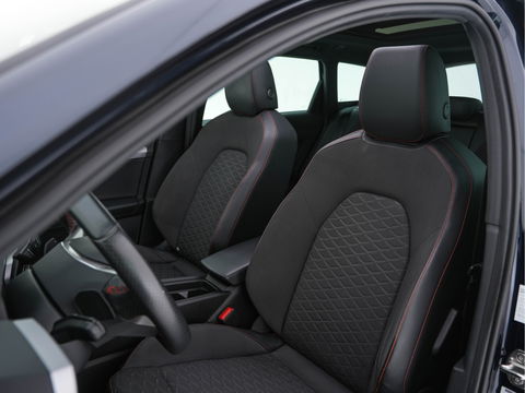 SEAT Leon Sportstourer 2.0 TDI FR Business Intense (INCL-BTW) Aut.  *PANO | FULL-LED | ADAPTIVE-CRUISE | DIGI-COCKPIT | NAVI-FULLMAP | LEATHER-MICROFIBRE | CARPLAY | KEYLESS | SHIFT-PADDLES | SPORT-SEATS | AMBIENT-LIGHT | CAMERA | 17''ALU | T