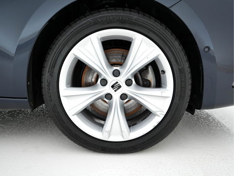 SEAT Leon Sportstourer 2.0 TDI FR Business Intense (INCL-BTW) Aut.  *PANO | FULL-LED | ADAPTIVE-CRUISE | DIGI-COCKPIT | NAVI-FULLMAP | LEATHER-MICROFIBRE | CARPLAY | KEYLESS | SHIFT-PADDLES | SPORT-SEATS | AMBIENT-LIGHT | CAMERA | 17''ALU | T