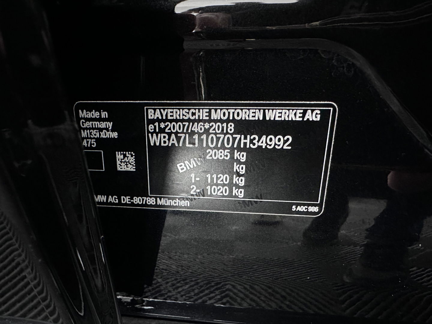 BMW 1-serie M135i xDrive M-Sportpack High Executive Aut. *ALCANTARA-MICROFIBRE | FULL-LED | HEATED-SPORTSEATS | SHIFT-PADDLES | DIGI-COCKPIT | HEAD-UP | NAVI-FULLMAP | DAB+ | PRIVACY-GLASS | AMBIENT-LIGHT | CARBON-INLAY | CARPLAY | 19''ALU*