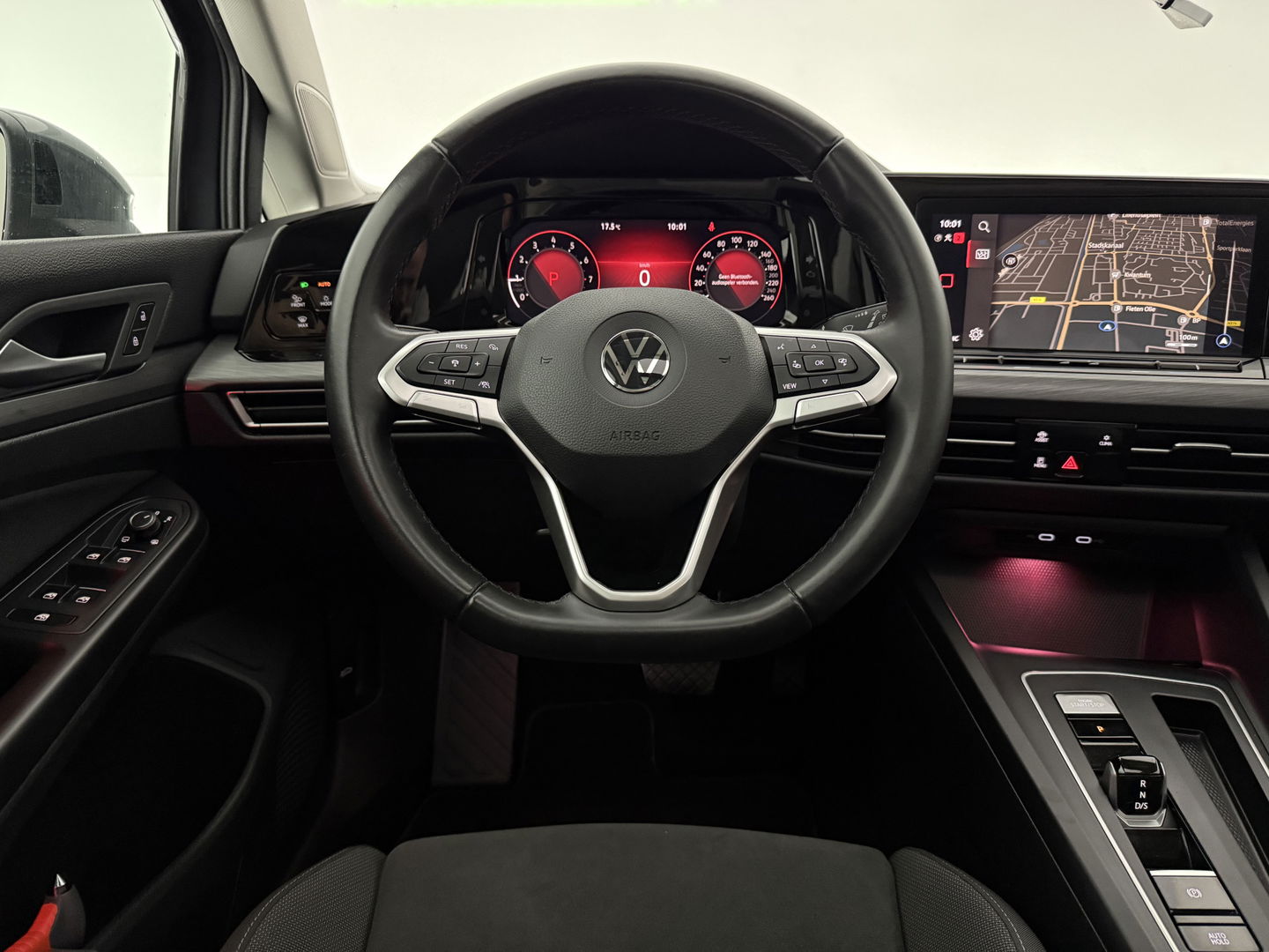 Volkswagen Golf 1.5 eTSI Style | Pano | Memory | Virtual | Massage | Sfeer | Camera | Carplay | Adaptive Cruise | NAP