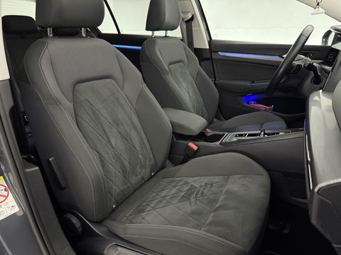 Volkswagen Golf 1.5 eTSI Style | Pano | Memory | Virtual | Massage | Sfeer | Camera | Carplay | Adaptive Cruise | NAP