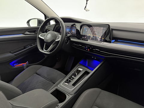 Volkswagen Golf 1.5 eTSI Style | Pano | Memory | Virtual | Massage | Sfeer | Camera | Carplay | Adaptive Cruise | NAP