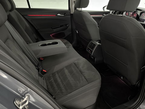 Volkswagen Golf 1.5 eTSI Style | Pano | Memory | Virtual | Massage | Sfeer | Camera | Carplay | Adaptive Cruise | NAP