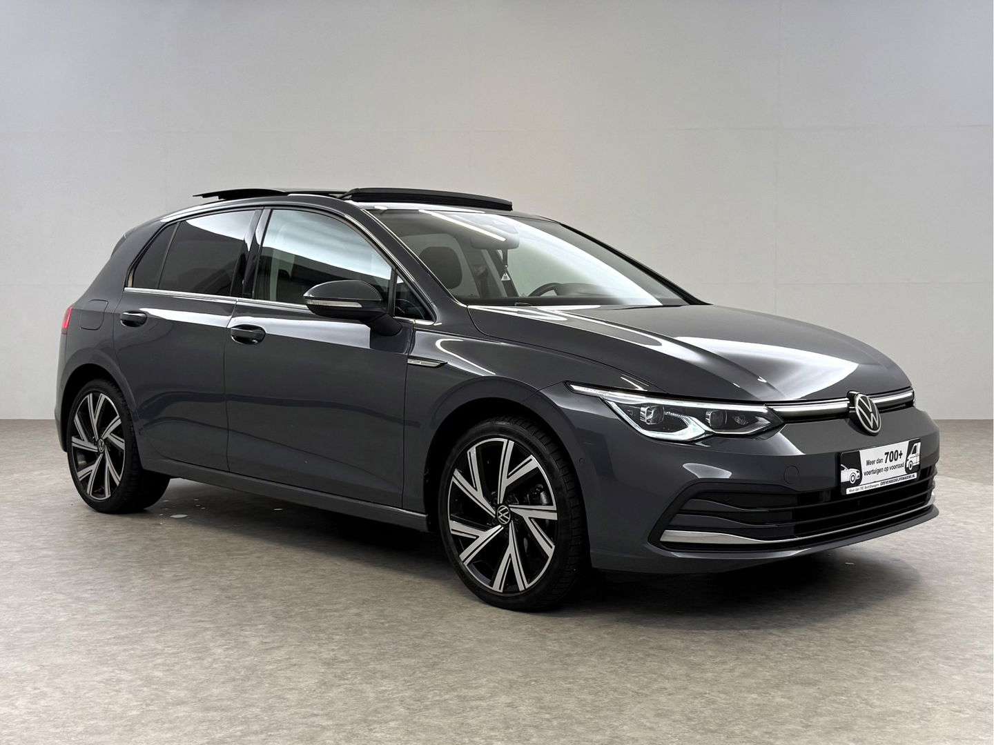 Volkswagen Golf 1.5 eTSI Style | Pano | Memory | Virtual | Massage | Sfeer | Camera | Carplay | Adaptive Cruise | NAP