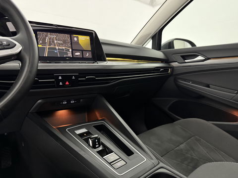 Volkswagen Golf 1.5 eTSI Style | Pano | Memory | Virtual | Massage | Sfeer | Camera | Carplay | Adaptive Cruise | NAP