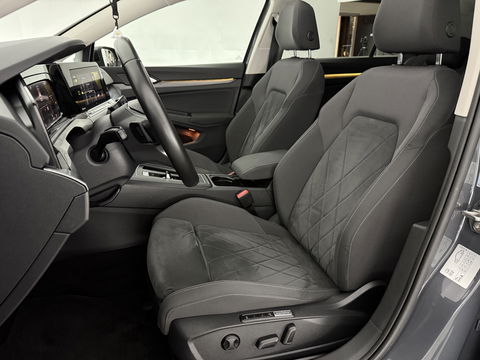 Volkswagen Golf 1.5 eTSI Style | Pano | Memory | Virtual | Massage | Sfeer | Camera | Carplay | Adaptive Cruise | NAP