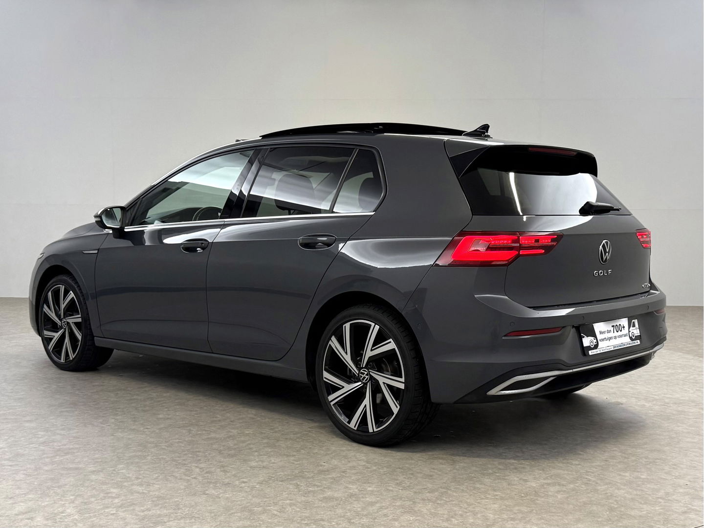 Volkswagen Golf 1.5 eTSI Style | Pano | Memory | Virtual | Massage | Sfeer | Camera | Carplay | Adaptive Cruise | NAP