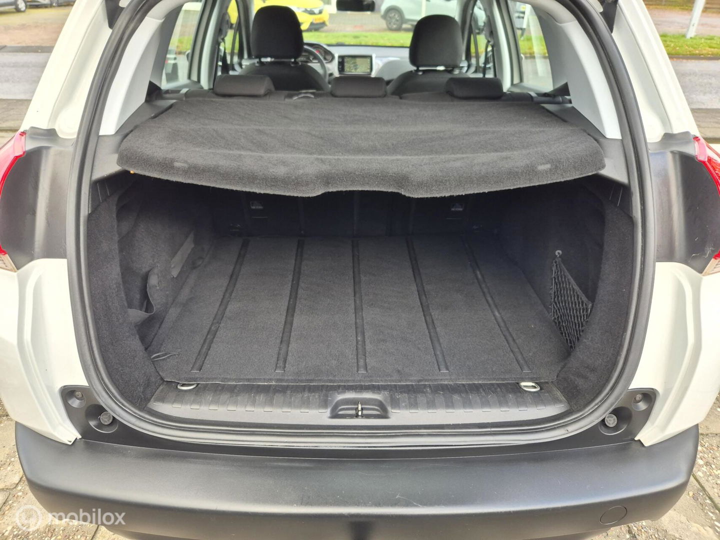 Peugeot 2008 1.2 PureTech, Navi, D-Riem vervangen, Trekhaak