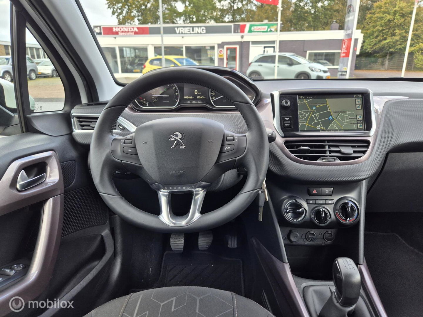 Peugeot 2008 1.2 PureTech, Navi, D-Riem vervangen, Trekhaak