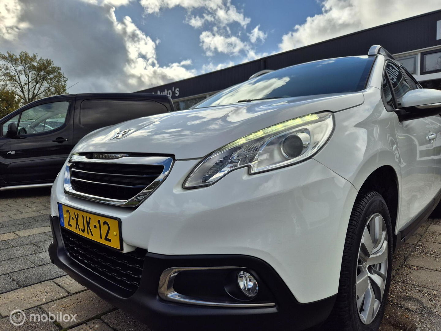 Peugeot 2008 1.2 PureTech, Navi, D-Riem vervangen, Trekhaak