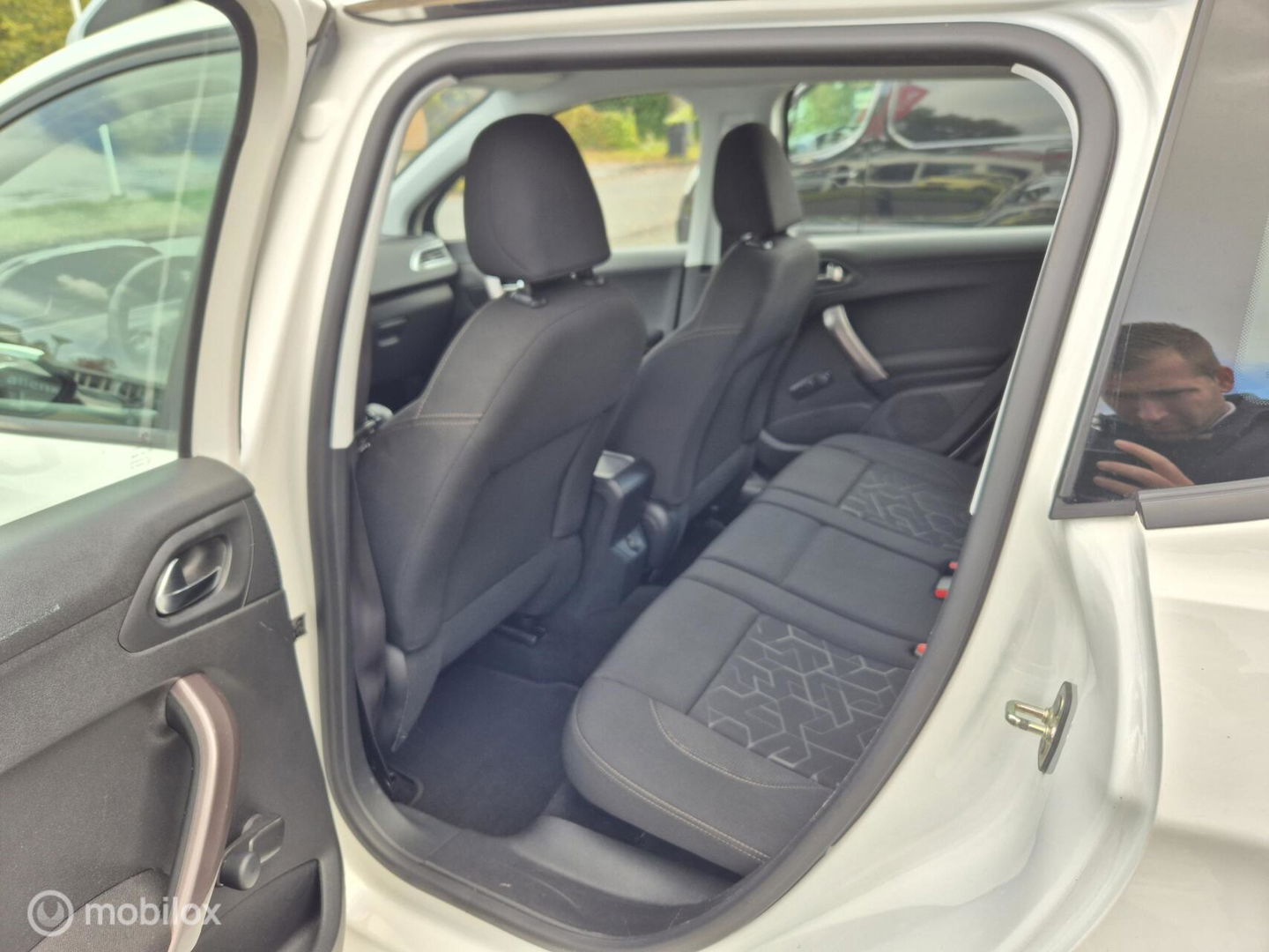 Peugeot 2008 1.2 PureTech, Navi, D-Riem vervangen, Trekhaak