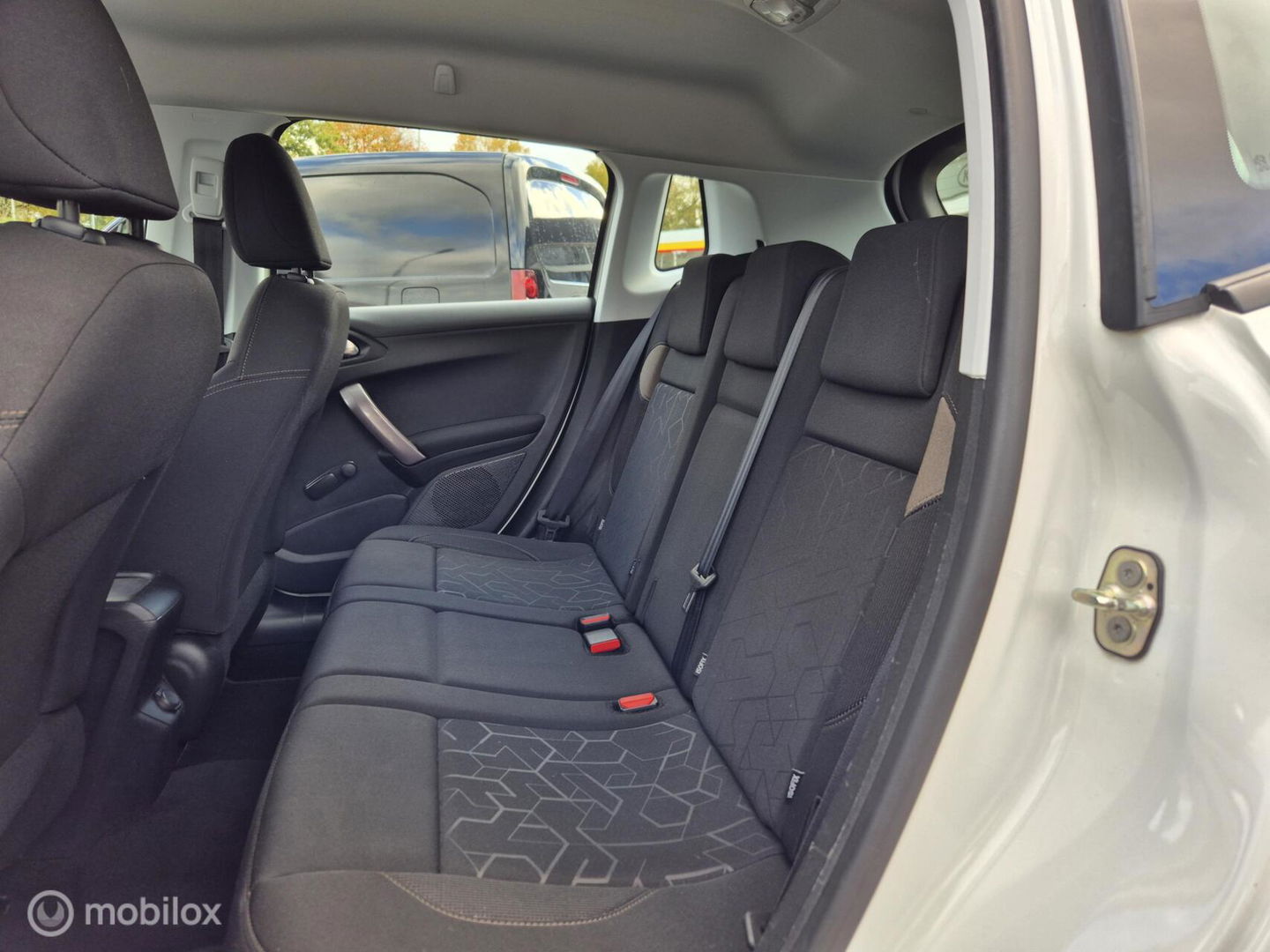 Peugeot 2008 1.2 PureTech, Navi, D-Riem vervangen, Trekhaak