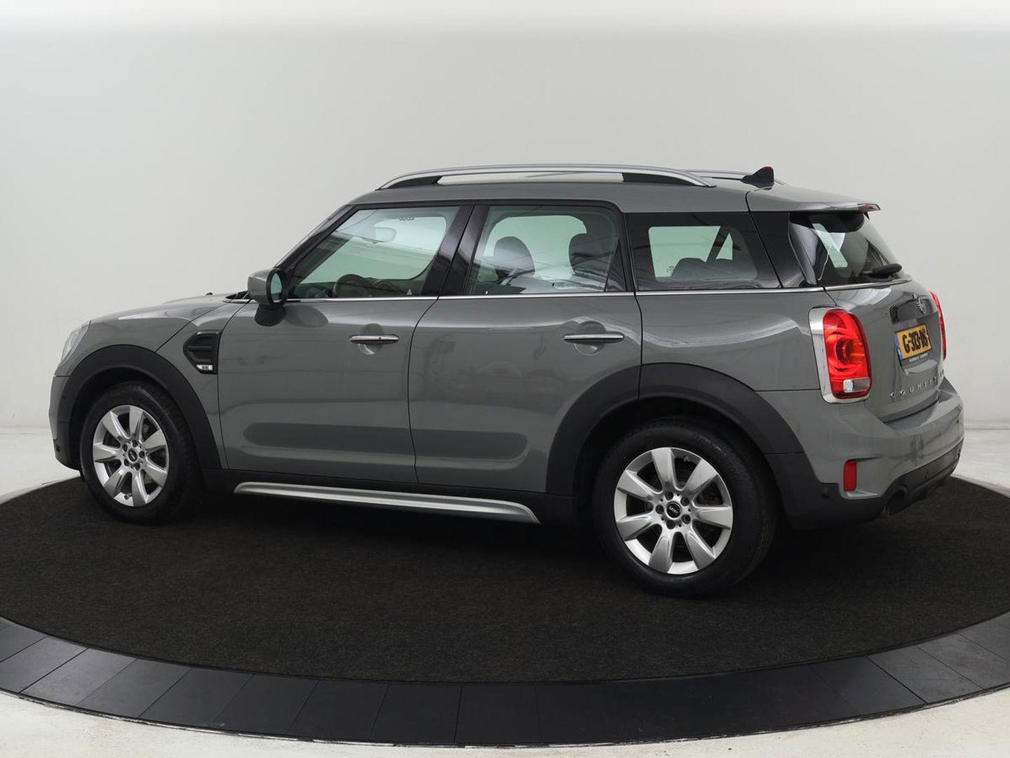 MINI Countryman 1.5 One Business Edition | Harman/Kardon | Carplay | Full LED | Keyless | Navigatie | Park Assist | Half leder | Climate control | Cruise control