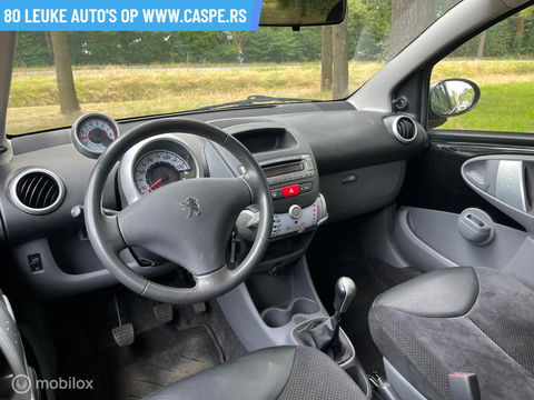 Peugeot 107 1.0-12V Black & Silver - AIRCO - 5D - APK 09/26