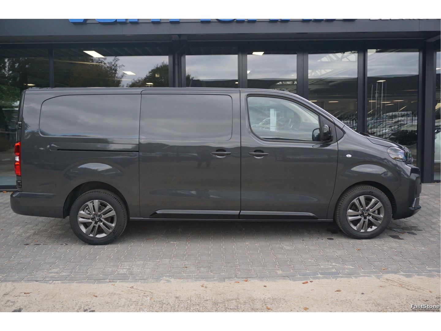 Citroën Jumpy 2.0D 180PK EAT8 Aut L3H1 BPM VRIJ!! LED, Navi, Clima, Camera, 17" LM, Stoel-Stoel!! Nr. 001