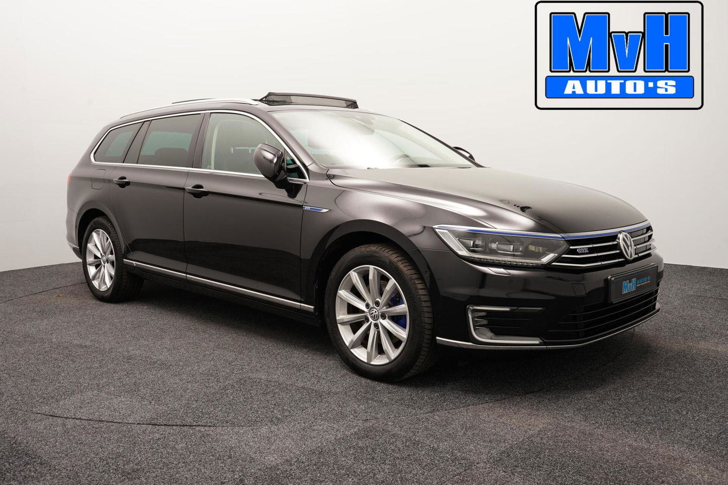 Volkswagen Passat Variant 1.4 TSI GTE|LUXE!|PANO|LED|TREKHAAK