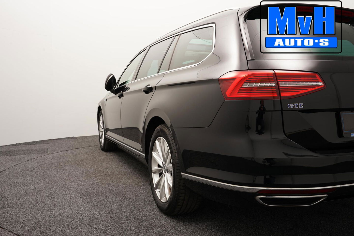 Volkswagen Passat Variant 1.4 TSI GTE|LUXE!|PANO|LED|TREKHAAK