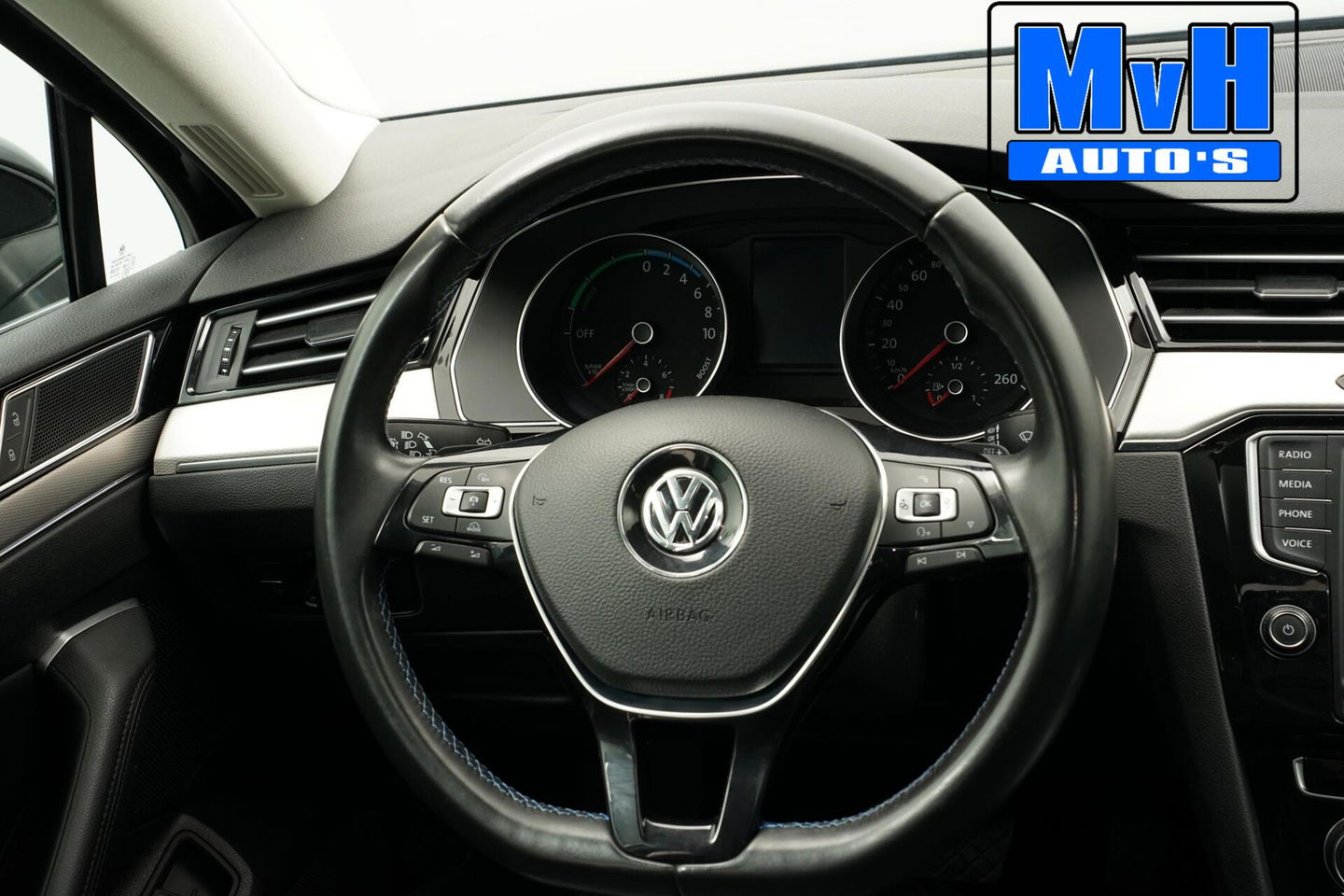 Volkswagen Passat Variant 1.4 TSI GTE|LUXE!|PANO|LED|TREKHAAK