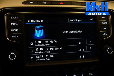 Volkswagen Passat Variant 1.4 TSI GTE|LUXE!|PANO|LED|TREKHAAK