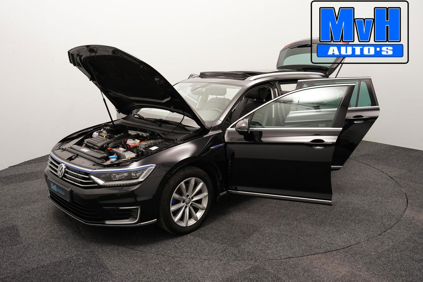 Volkswagen Passat Variant 1.4 TSI GTE|LUXE!|PANO|LED|TREKHAAK