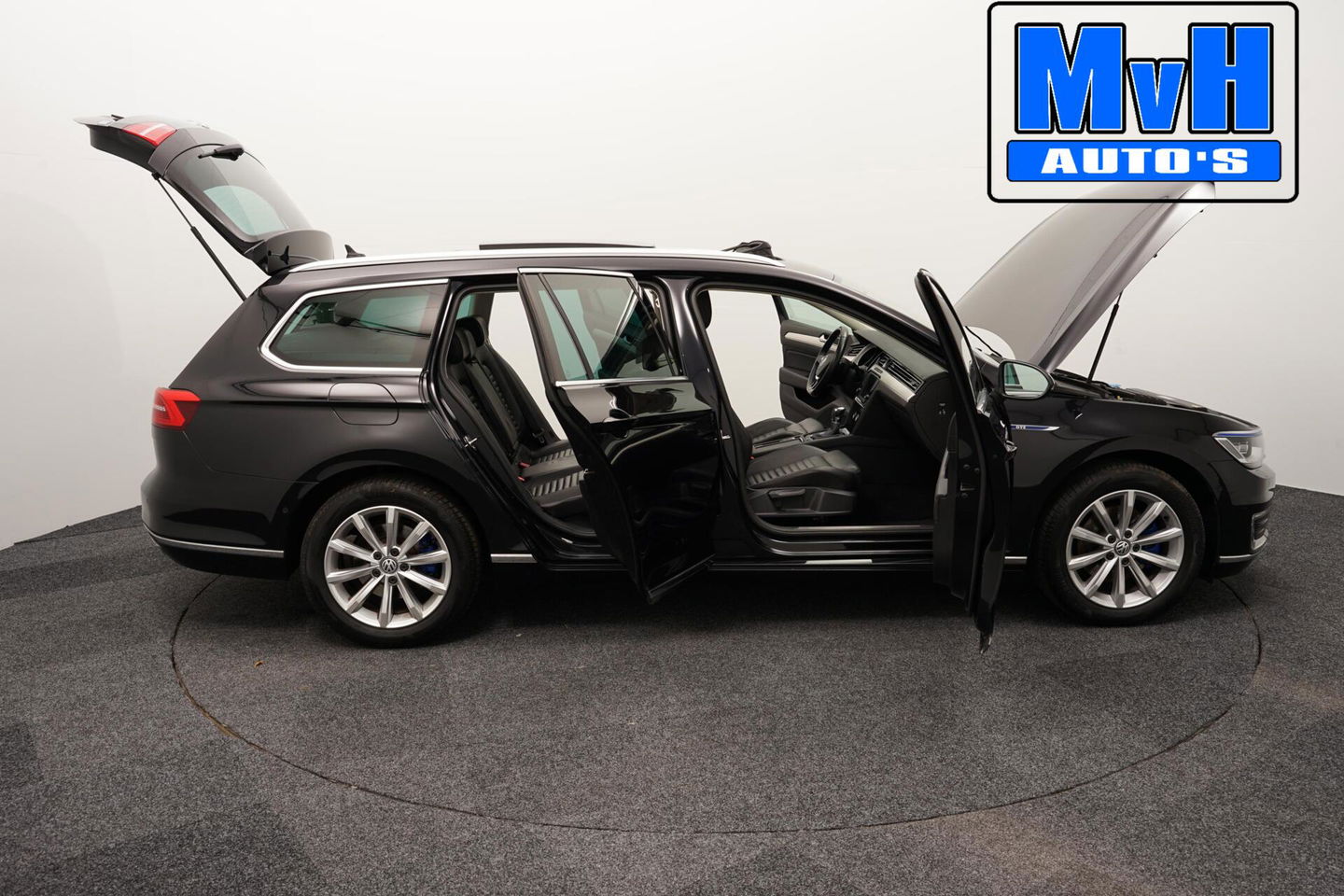 Volkswagen Passat Variant 1.4 TSI GTE|LUXE!|PANO|LED|TREKHAAK