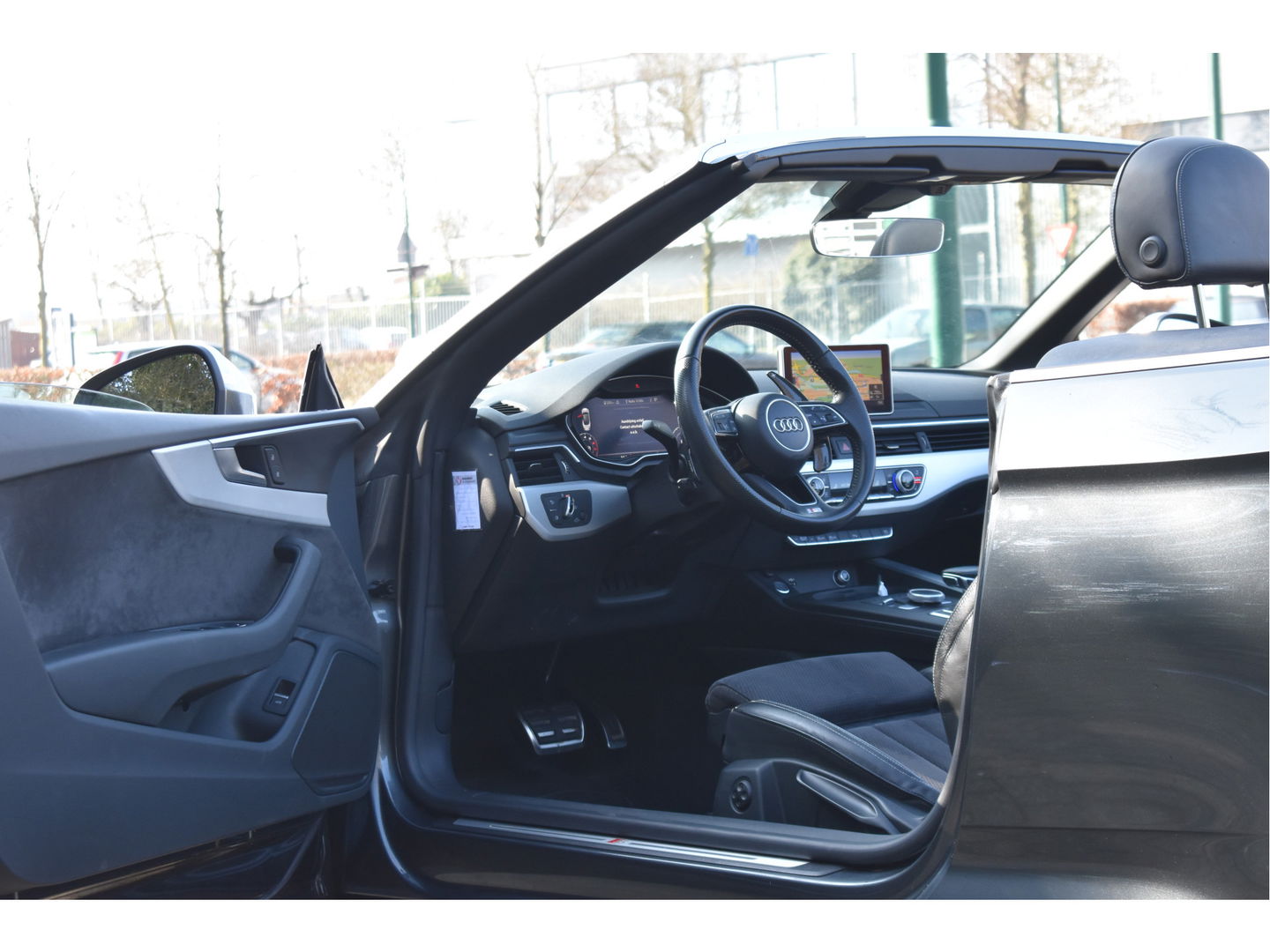 Audi A5 Cabriolet 2.0 TFSI MHEV Design Pro Line Plus 3x S-Line Elekt.haak | Stoel- & nekverwarming | Keyless | Carplay | Virtual Cockpit | Full LED | Historie