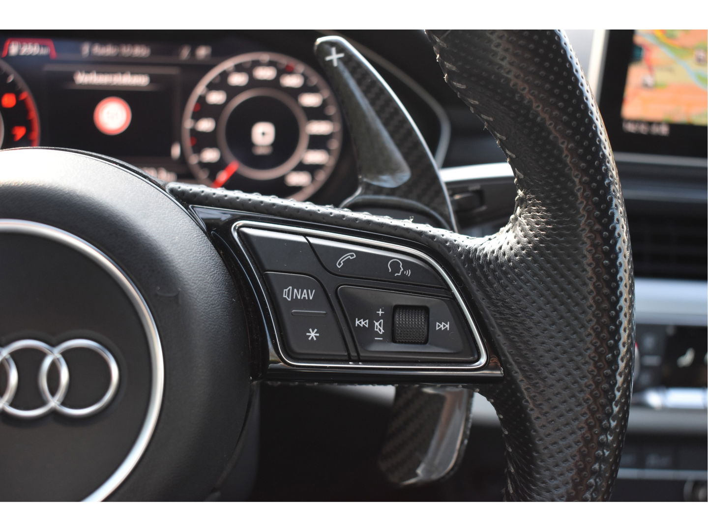 Audi A5 Cabriolet 2.0 TFSI MHEV Design Pro Line Plus 3x S-Line Elekt.haak | Stoel- & nekverwarming | Keyless | Carplay | Virtual Cockpit | Full LED | Historie