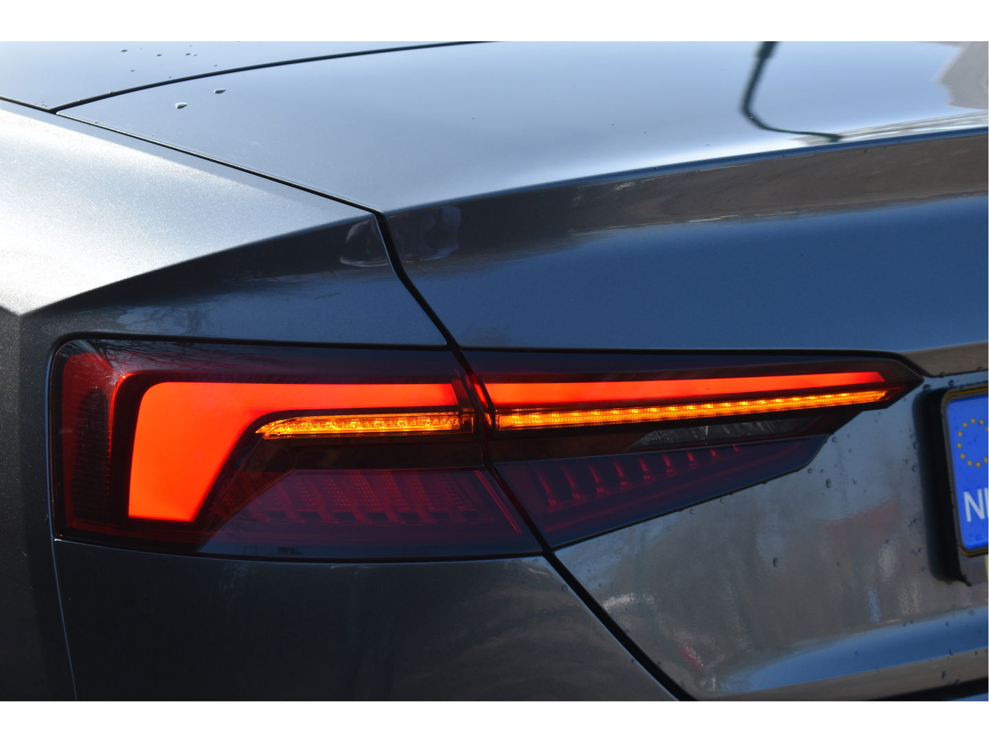 Audi A5 Cabriolet 2.0 TFSI MHEV Design Pro Line Plus 3x S-Line Elekt.haak | Stoel- & nekverwarming | Keyless | Carplay | Virtual Cockpit | Full LED | Historie