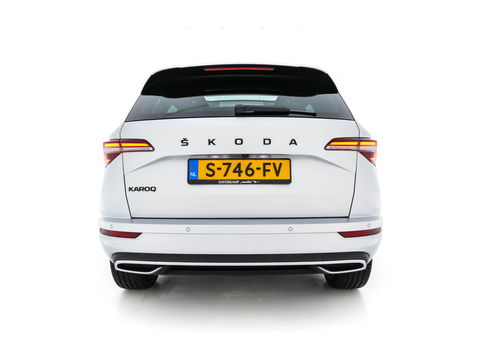 Škoda Karoq 1.5 TSI ACT Sportline (INCL-BTW) Aut. *PANO | DIGI-COCKPIT | ADAPTIVE-CRUISE | FULL-LED | BLIND-SPOT | HEATED-SPORTSEATS | CAMERA | AMBIENT-LIGHT | NAVI-FULLMAP | KEYLESS | DAB+ | SHIFT-PADDLES | PRIVACY-GLASS | .