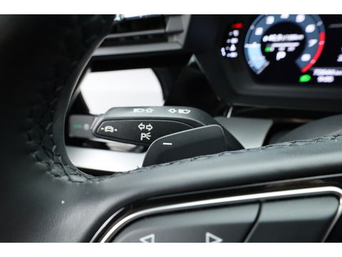Audi A3 Sportback 30 TFSI Pro Line | facelift model | Camera | Keyless | Stoelverw. | Cruise | 18''
