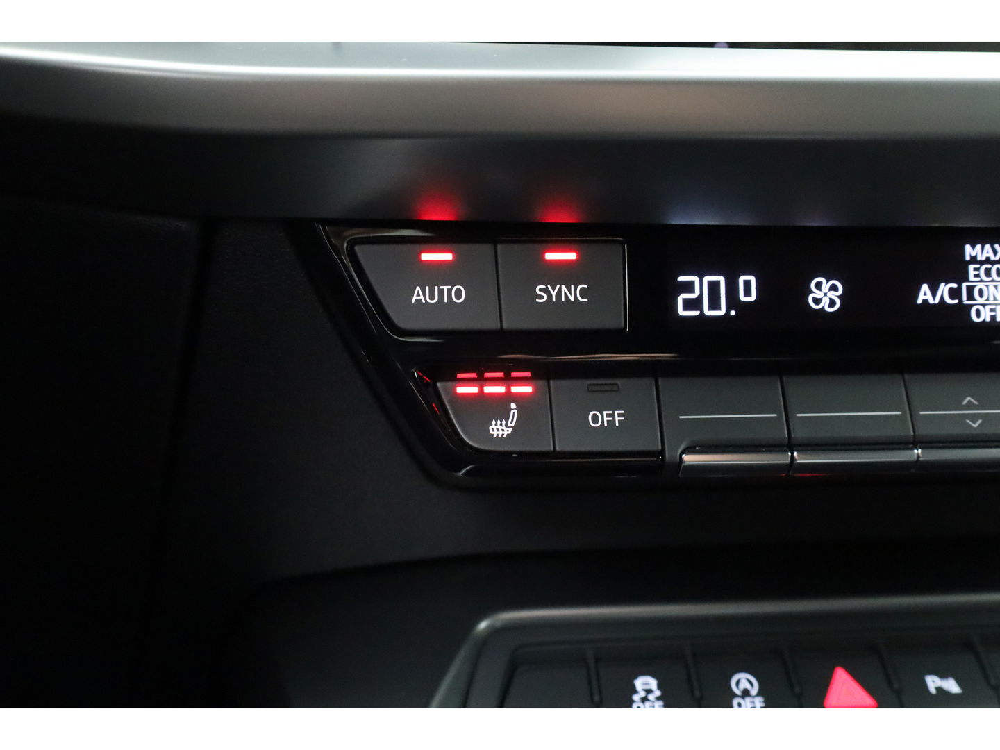 Audi A3 Sportback 30 TFSI Pro Line | facelift model | Camera | Keyless | Stoelverw. | Cruise | 18''