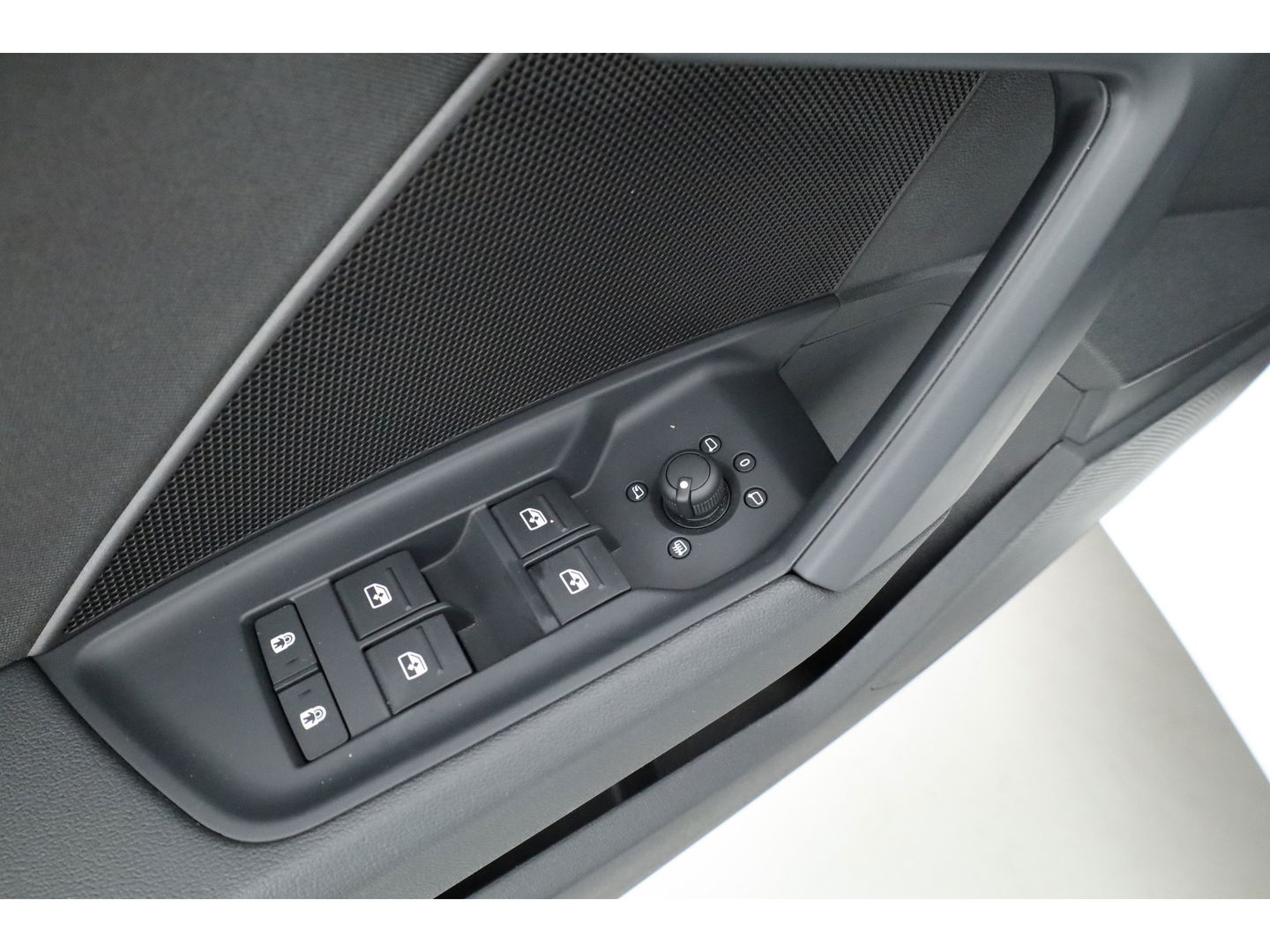 Audi A3 Sportback 30 TFSI Pro Line | facelift model | Camera | Keyless | Stoelverw. | Cruise | 18''