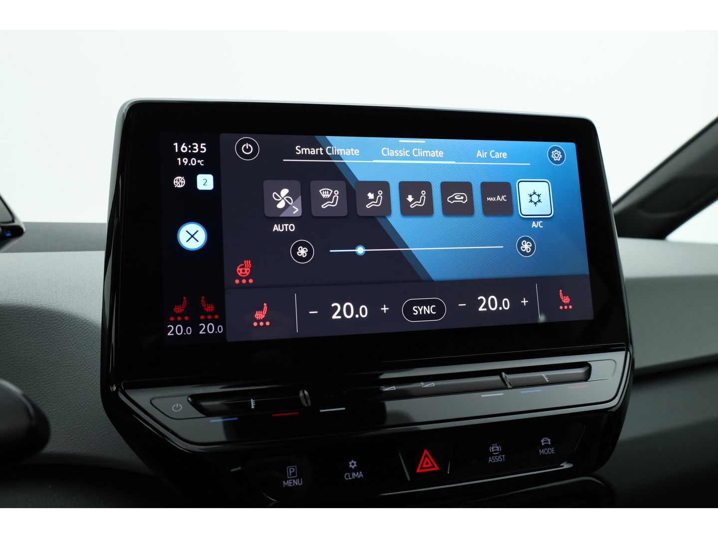 Volkswagen ID.3 First 58 kWh | IQ Light | ACC | Keyless | Stoel- Stuurverw. | 19'' | Trekhaak