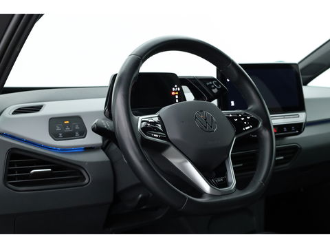 Volkswagen ID.3 First 58 kWh | IQ Light | ACC | Keyless | Stoel- Stuurverw. | 19'' | Trekhaak